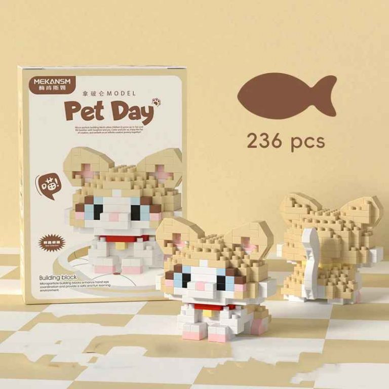 Minuet Napoleon Cat Building Blocks 236-piece cream and white short-legged cat model K217