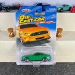 Ford 2018 Mustang GT green diecast car with silver wheels and working suspension – MSZ