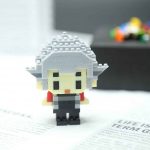 Thor Marvel Super Hero F3027 Micro Building Blocks mini figure with winged grey helmet and hammer