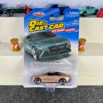Bentley Bacalar gold diecast car with dark wheels, open-top cabin and working suspension – MSZ