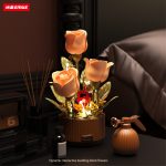 Blooming Rose Building Blocks 255-Piece Flower Set by EMUE