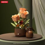 Blooming Rose Building Blocks 255-Piece Flower Set by EMUE
